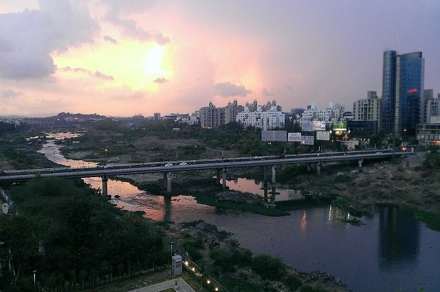 Cheap flights to Pune