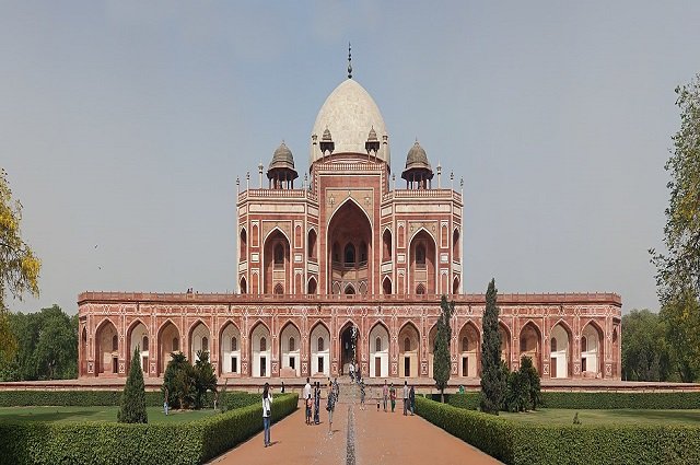 Cheap flights to Delhi